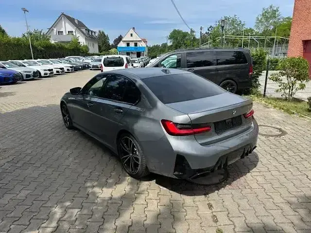 Gebraucht BMW M340 Performance 340 PS (250 kW) 2022 Skyscraper grau Limousine