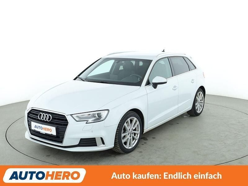 Weiß Gebraucht 2020 Audi A3 Sport Limousine | 19.160 € (Guter Preis) - Bild 1/3