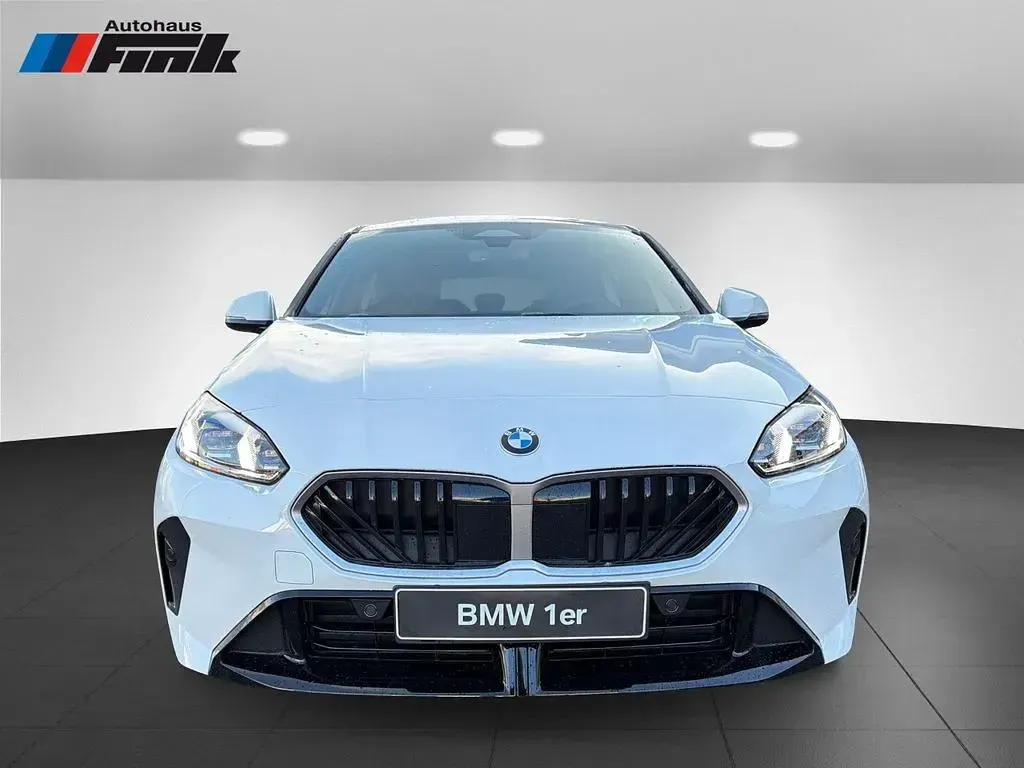 Gebraucht BMW 120 M Sport 170 PS (125 kW) 2025 Weiß Kleinwagen
