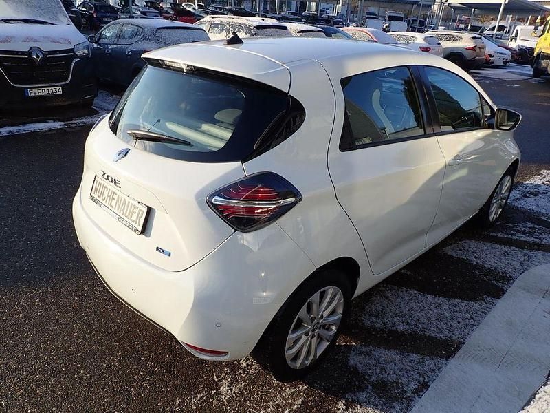 Gebraucht Renault Zoe Evolution 80 kW (109 PS) 2022 Weiß Kleinwagen