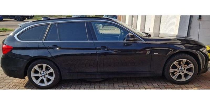 Gebraucht BMW 320 Luxury Line 190 PS (139 kW) 2018 Schwarz Kombi