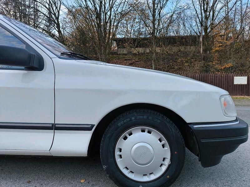Gebraucht Ford Sierra 1989 Weiß Limousine