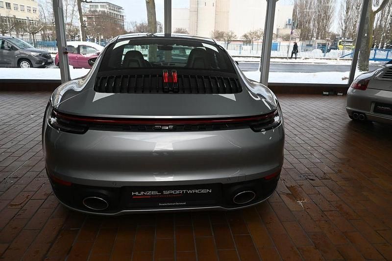 Gebraucht Porsche 911 Carrera 385 PS (283 kW) 2020 Silber