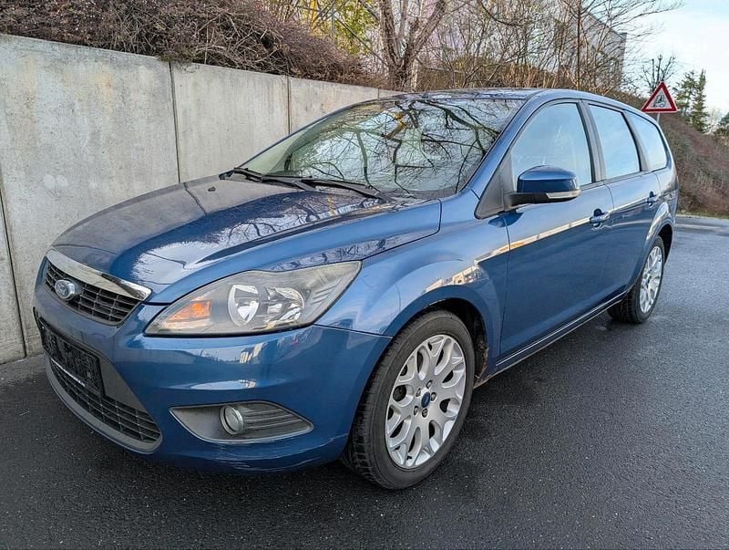 Gebraucht Ford Focus 116 PS (85 kW) 2009 Blau Kombi