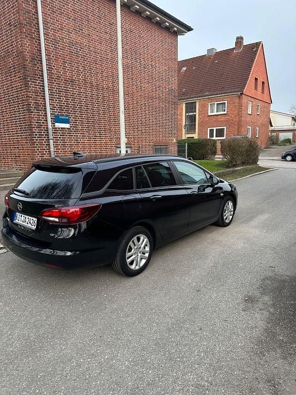 Gebraucht Opel Astra Selection 110 PS (80 kW) 2017 Schwarz Kombi