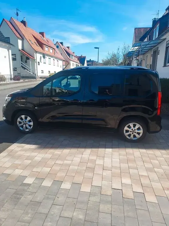 Gebraucht Opel Combo Life Elegance 102 PS (75 kW) 2018 Schwarz Van / Kleinbus