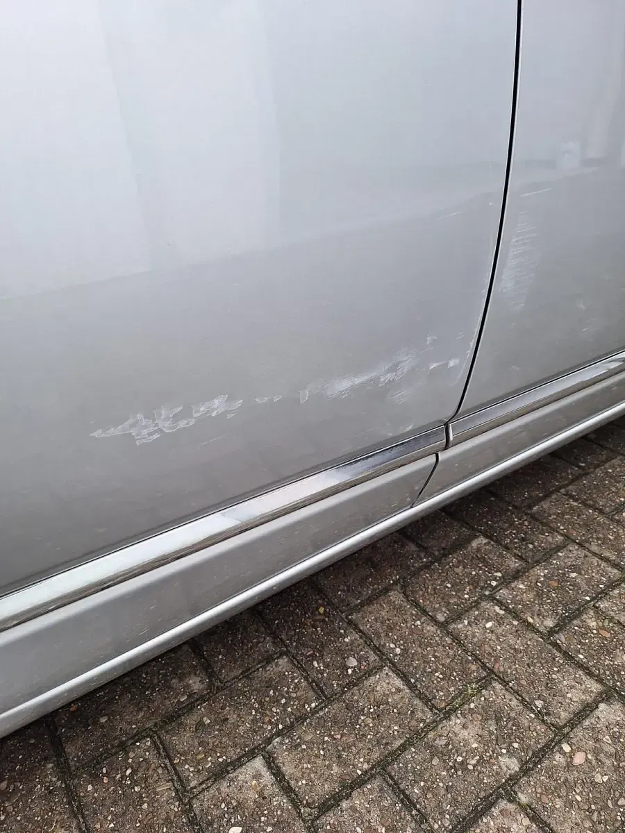 Gebraucht Kia Carens 106 PS (77 kW) 2007 Silber Van / Kleinbus