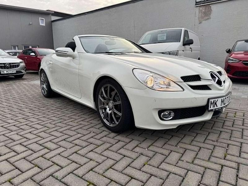 Calcitweiss Gebraucht 2010 Mercedes SLK200 Cabrio | 13.950 € (Etwas zu teuer) - Bild 1/4