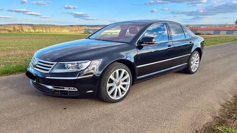 Gebraucht VW Phaeton 239 PS (175 kW) 2011 Schwarz Limousine