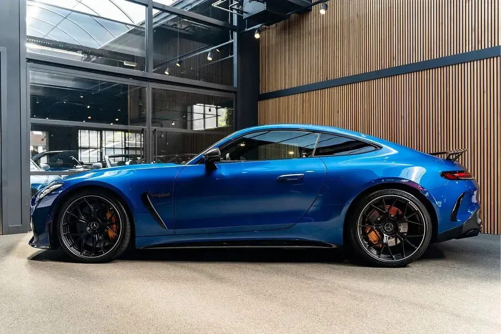 Gebraucht Mercedes AMG GT 63 AMG 585 PS (430 kW) 2025 Blau Coupé