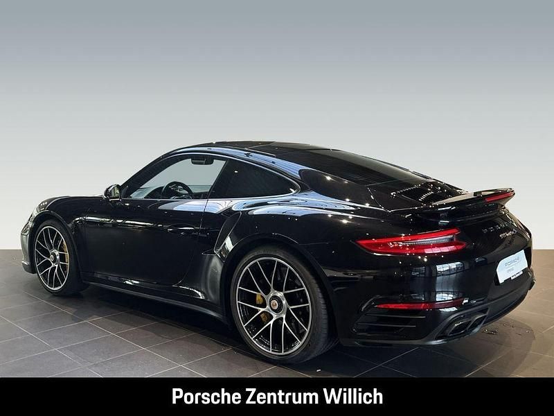 Gebraucht Porsche 911 Turbo S 581 PS (427 kW) 2016 Tiefschwarzmetallic Coupé