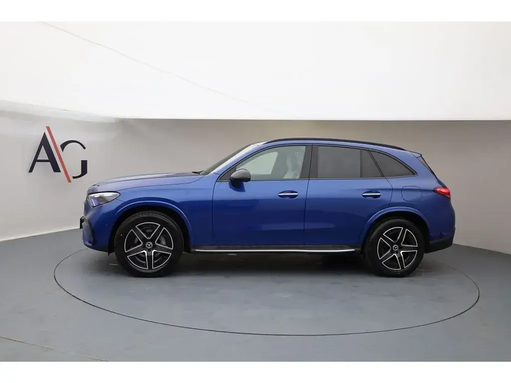 Gebraucht Mercedes GLC400d Premium 381 PS (280 kW) 2022 Spektralblau metallic SUV