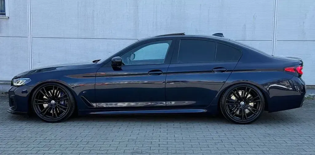 Gebraucht BMW M550 Performance 530 PS (389 kW) 2020 Blau Limousine