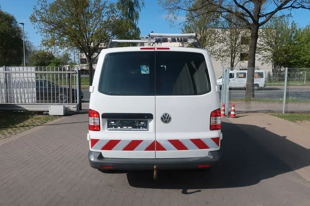 Second-hand VW Transporter 140 CP (102 kW) 2011 Alb Van