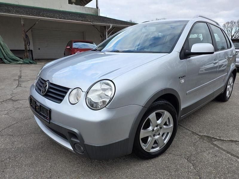 Gebraucht VW Polo Cross Highline 86 PS (63 kW) 2004 Silber Kleinwagen