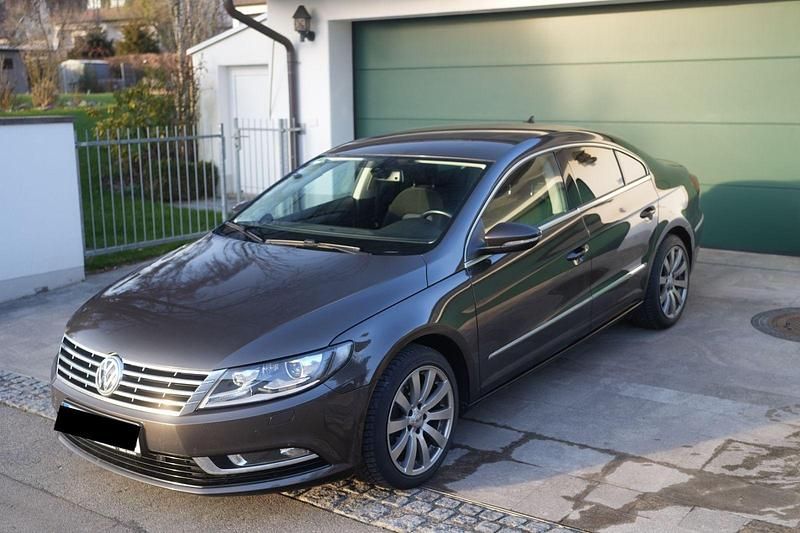 Gebraucht VW Passat 160 PS (117 kW) 2014 Braun Limousine