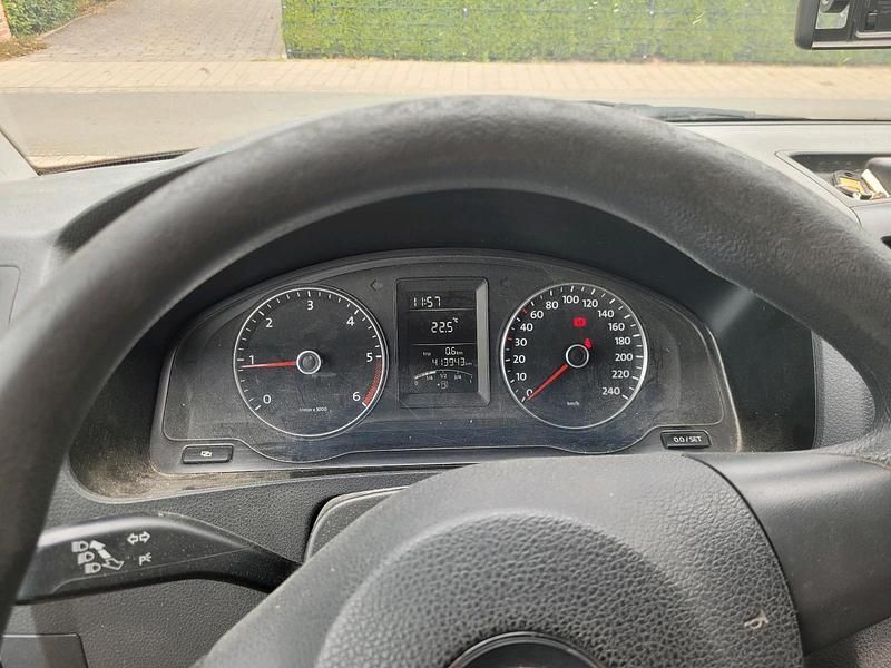 Grau Gebraucht 2010 VW T5 Van | 4.990 € (Fairer Preis) - Bild 1/2