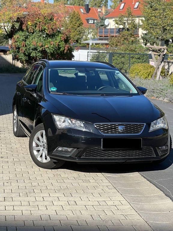 Schwarz Gebraucht 2015 Seat Leon ST Style Kombi | 10.200 € (Guter Preis) - Bild 1/4