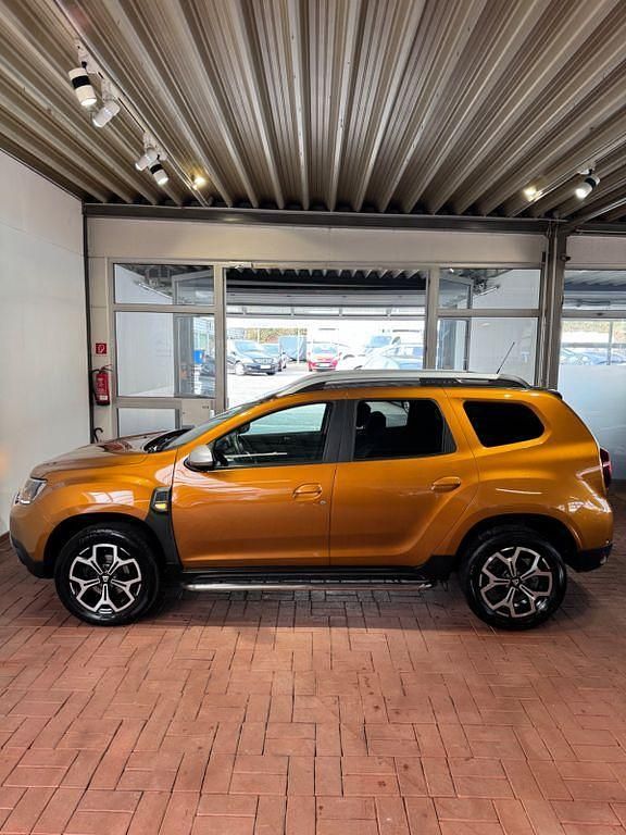 Gebraucht Dacia Duster Prestige 109 PS (80 kW) 2018 Orange SUV