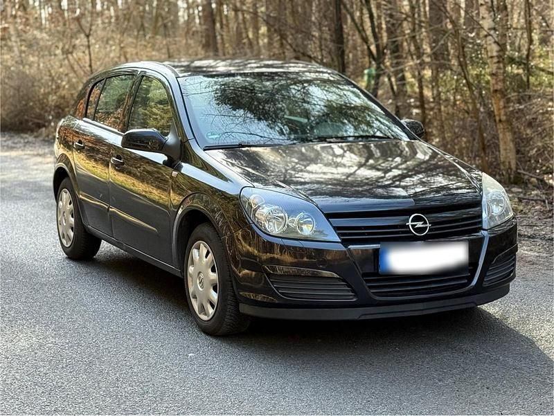 Gebraucht Opel Astra 105 PS (77 kW) 2005 Schwarz Limousine