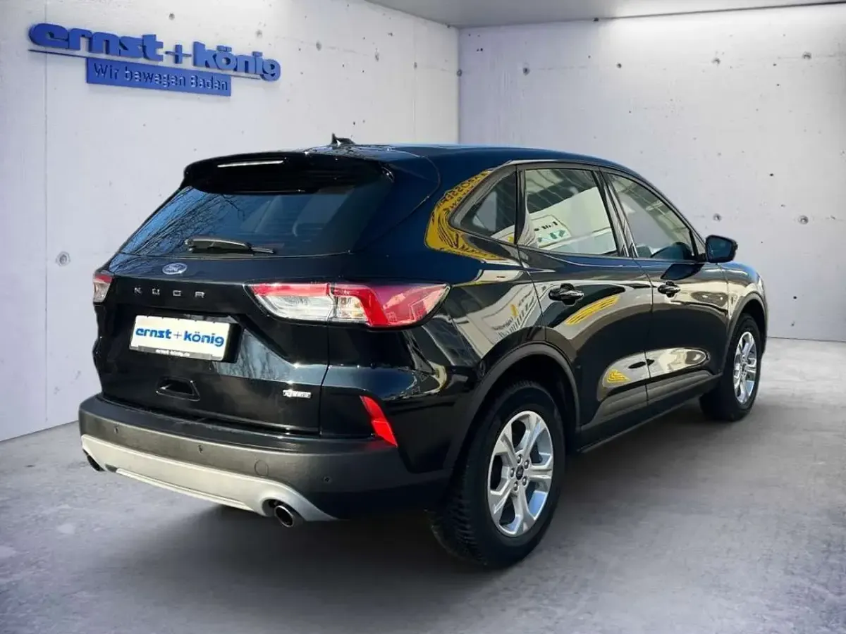 Gebraucht Ford Kuga Cool & Connect 224 PS (164 kW) 2022 Agate black metallic SUV
