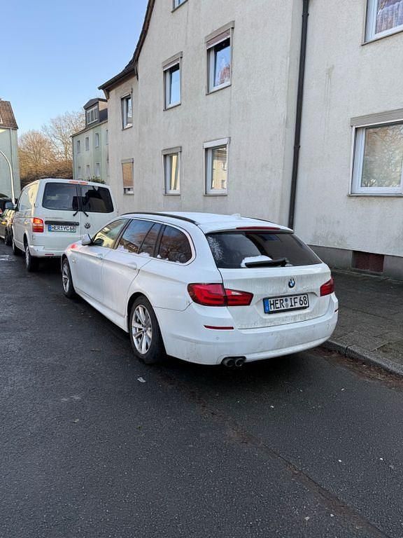Gebraucht BMW 520 184 PS (135 kW) 2013 Weiß Kombi