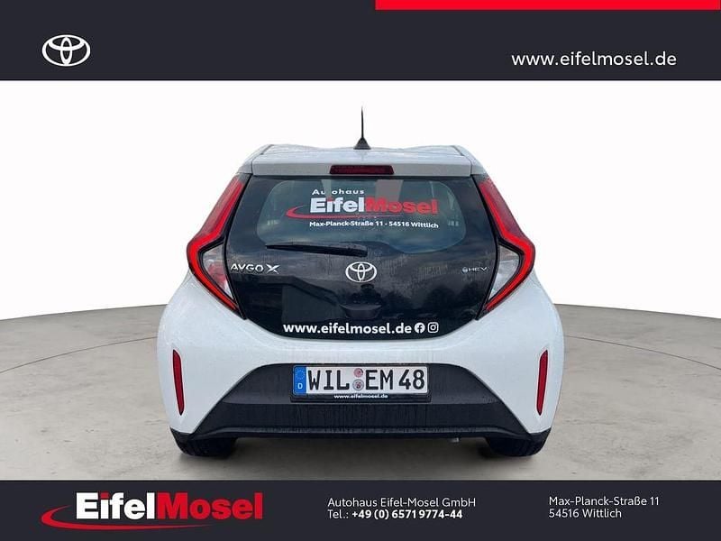 Gebraucht Toyota Aygo X PURE 116 PS (85 kW) 2026 Weiß SUV