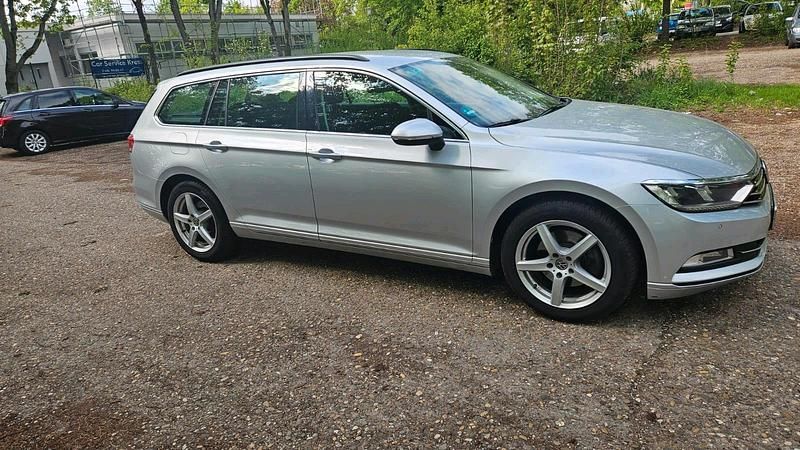 Gebraucht VW Passat 2017 Silber Kombi
