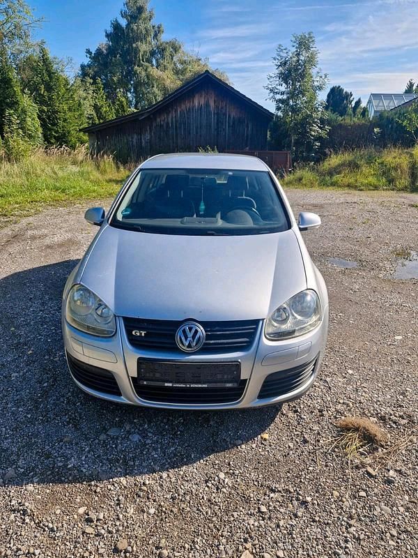 Silber Gebraucht 2006 VW Golf V GT Kleinwagen | 2.650 € (Guter Preis) - Bild 1/4