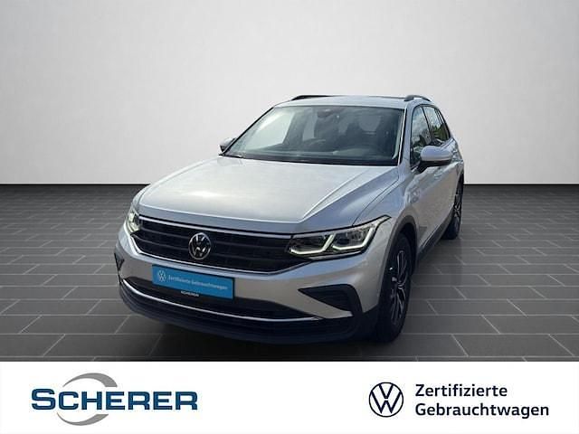 Reflexsilber metallic (metallic) Gebraucht 2022 VW Tiguan IQ Drive SUV | 27.200 € (Guter Preis) - Bild 1/4