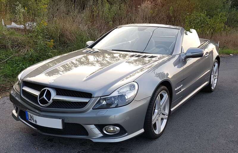 Grau Gebraucht 2010 Mercedes SL350 Cabrio | 29.900 € (Fairer Preis) - Bild 1/4