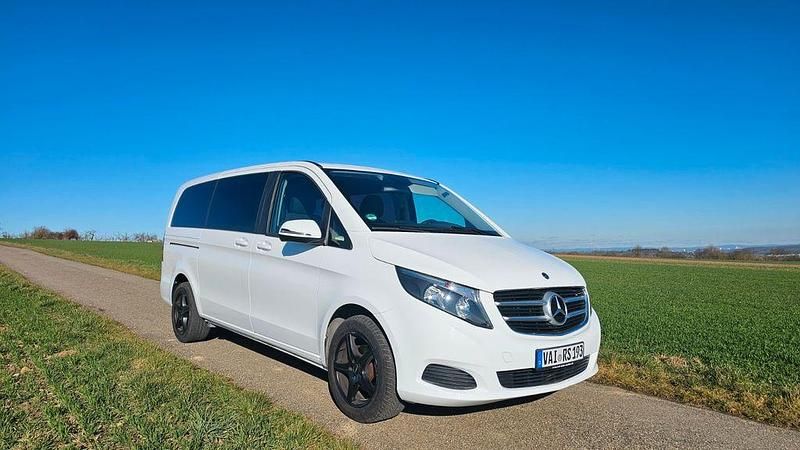 Gebraucht Mercedes V200 136 PS (100 kW) 2019 Weiß Van / Kleinbus