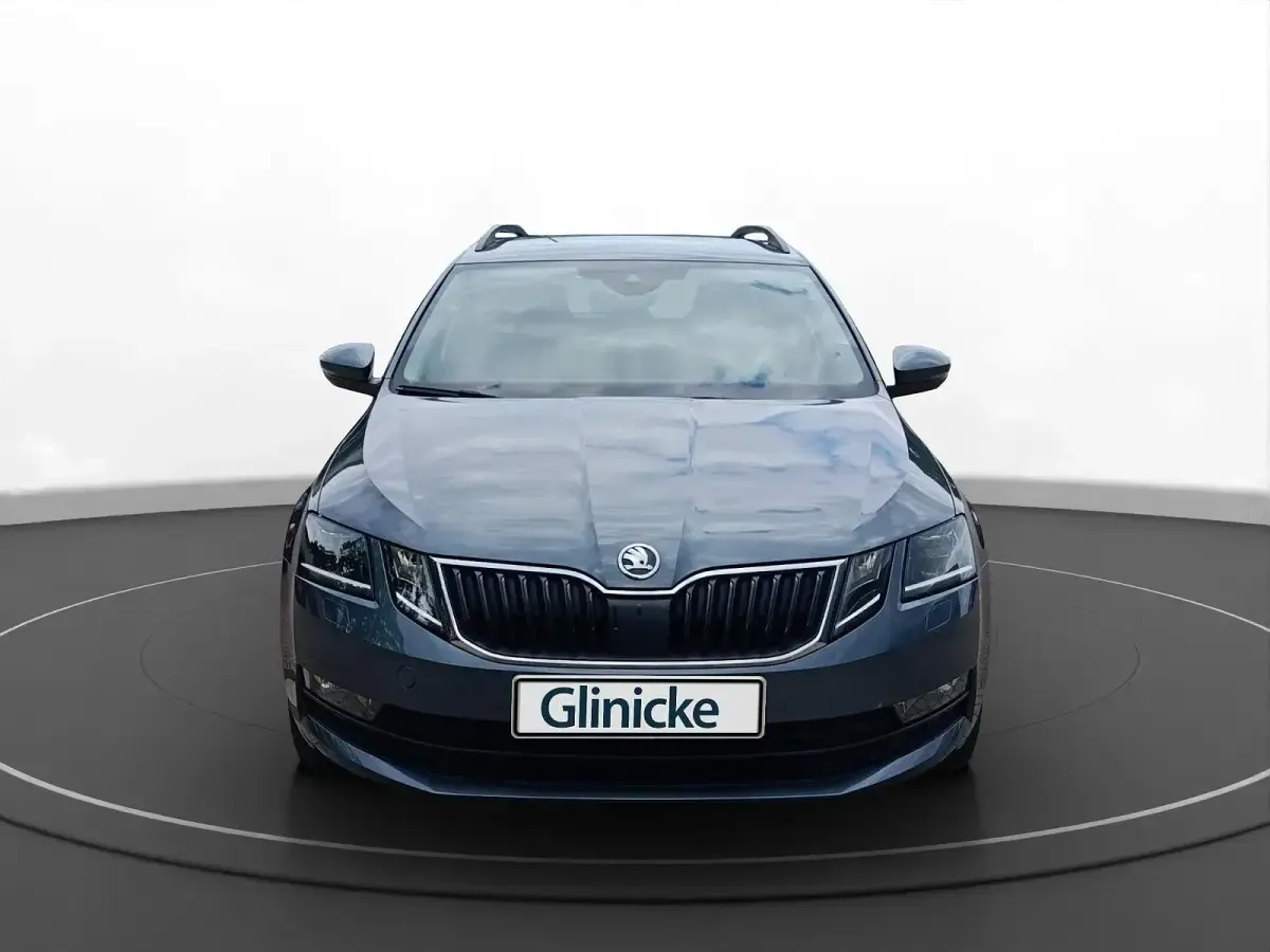 Gebraucht Skoda Octavia Soleil 150 PS (110 kW) 2020 Grau Kombi