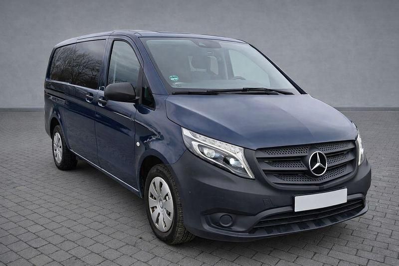 Gebraucht Mercedes Vito 114 PS (83 kW) 2016 Blau Van