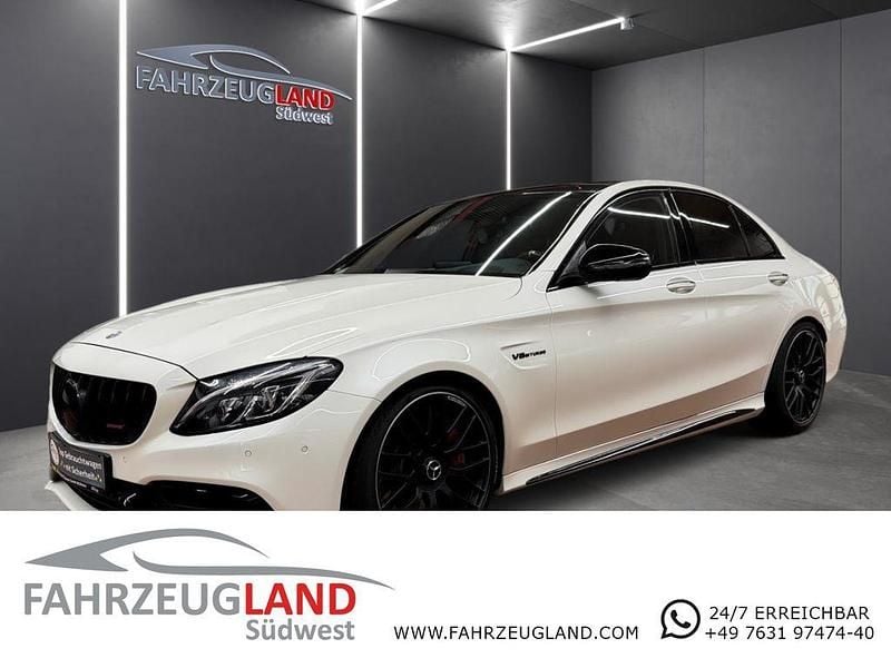 Weiß Gebraucht 2018 Mercedes C63 AMG AMG Limousine | 47.990 € (Fairer Preis) - Bild 1/4