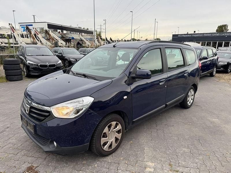 Blau Gebraucht 2013 Dacia Lodgy Lauréate Van / Kleinbus | 3.700 € (Guter Preis) - Bild 1/4