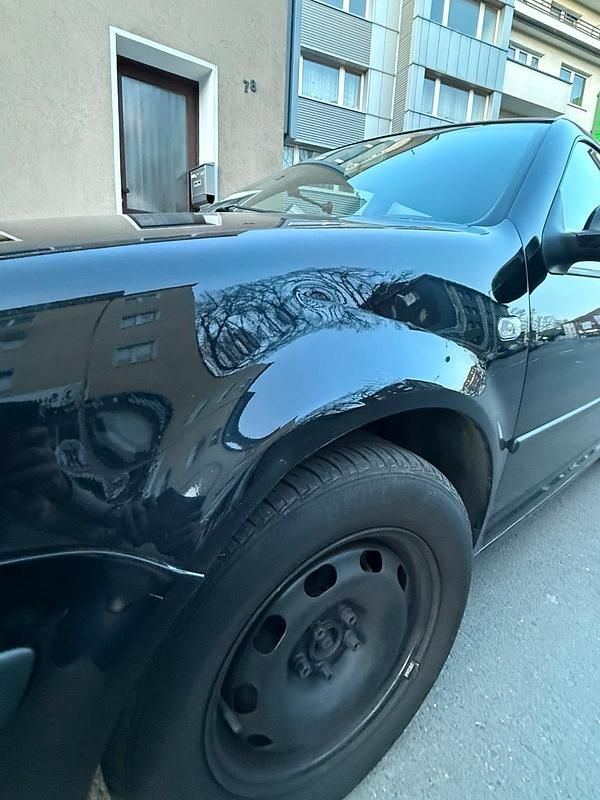 Gebraucht VW Golf IV 65 PS (47 kW) 2002 Schwarz Kleinwagen