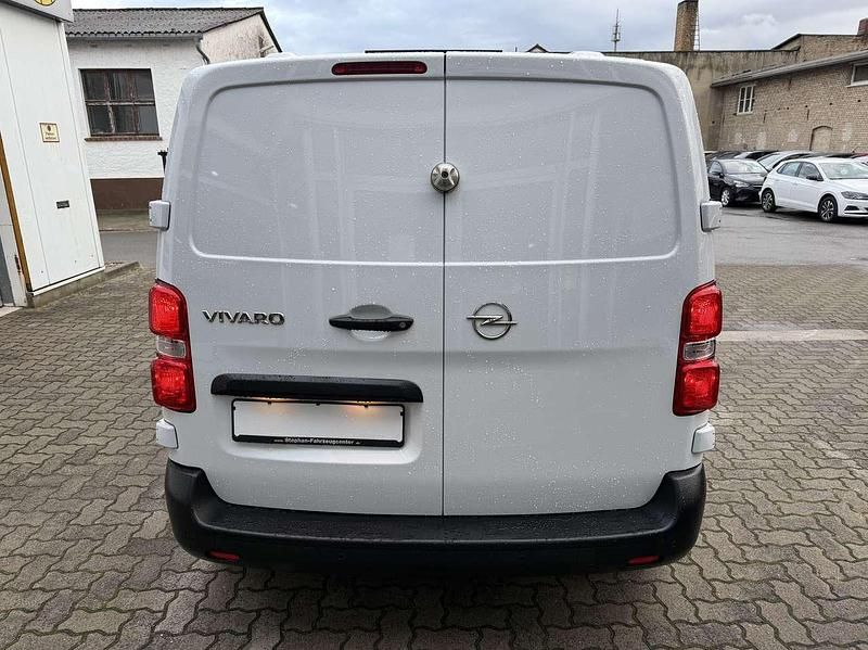 Gebraucht Opel Vivaro-e Combi Edition 102 PS (75 kW) 2023 Casabl/arctic/eisweiss/kaolin Van / Kleinbus
