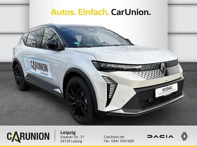Używany Renault Scenic E-Tech Iconic 160 kW (218 KM) 2024 Biały SUV