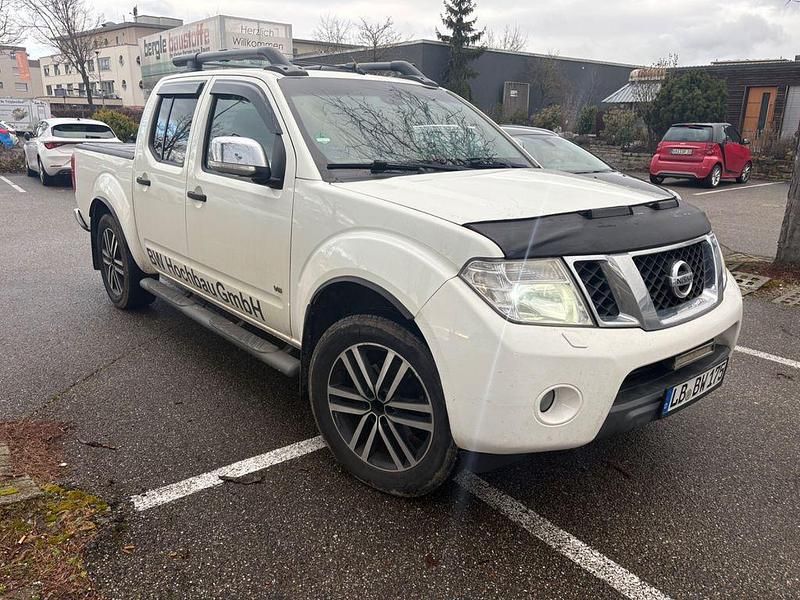 Gebraucht Nissan Navara 231 PS (169 kW) 2013 Weiß Pickup