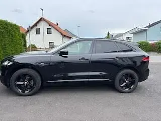 Gebraucht Jaguar F-Pace 179 PS (131 kW) 2020 Schwarz SUV