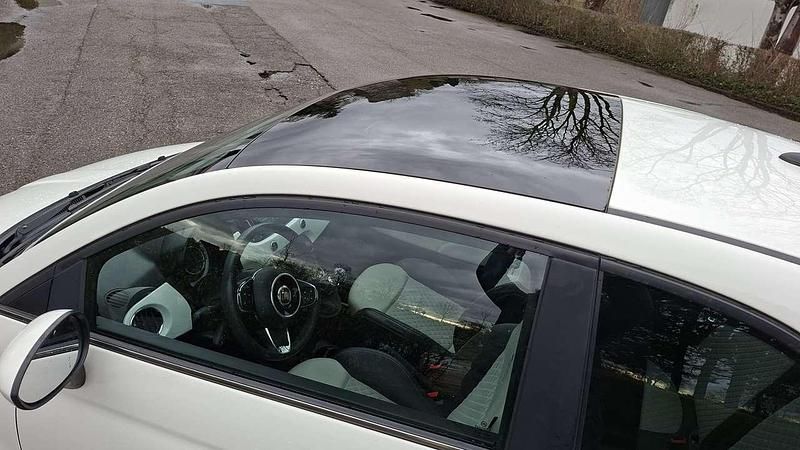 Gebraucht Fiat 500 Dolcevita 69 PS (50 kW) 2021 Weiß Limousine