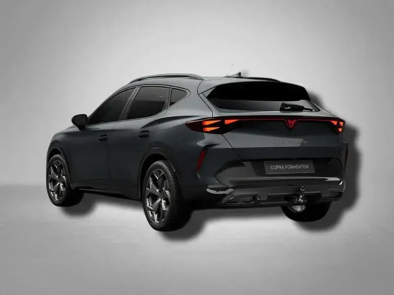 Neu Cupra Formentor 150 PS (110 kW) 2026 Magnetic grau metallic magnetic grau metallic SUV