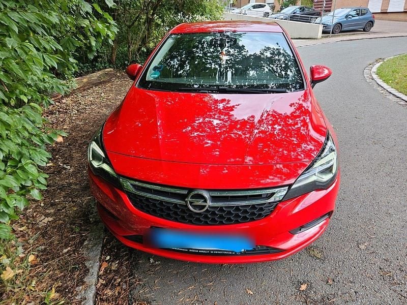 Rot Gebraucht 2017 Opel Astra Active Limousine | 6.000 € (Superpreis) - Bild 1/4