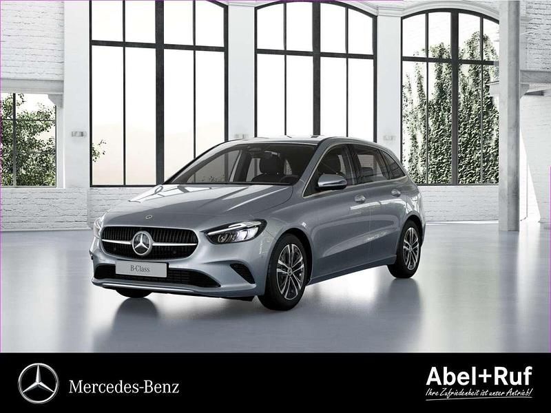 Lack hightechsilber (metallic) Gebraucht 2024 Mercedes B200 Progressive Van / Kleinbus | 31.249 € (Fairer Preis) - Bild 1/4