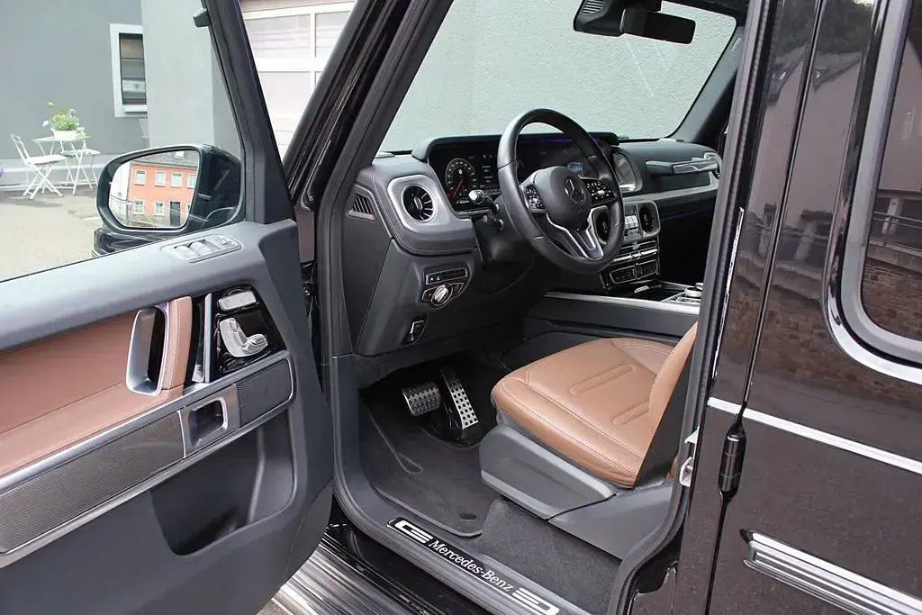 Gebraucht Mercedes G400 Exclusive 330 PS (242 kW) 2023 Schwarz SUV