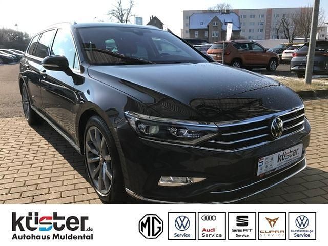 Grau Gebraucht 2021 VW Passat Elegance Kombi | 30.970 € (Etwas zu teuer) - Bild 1/4