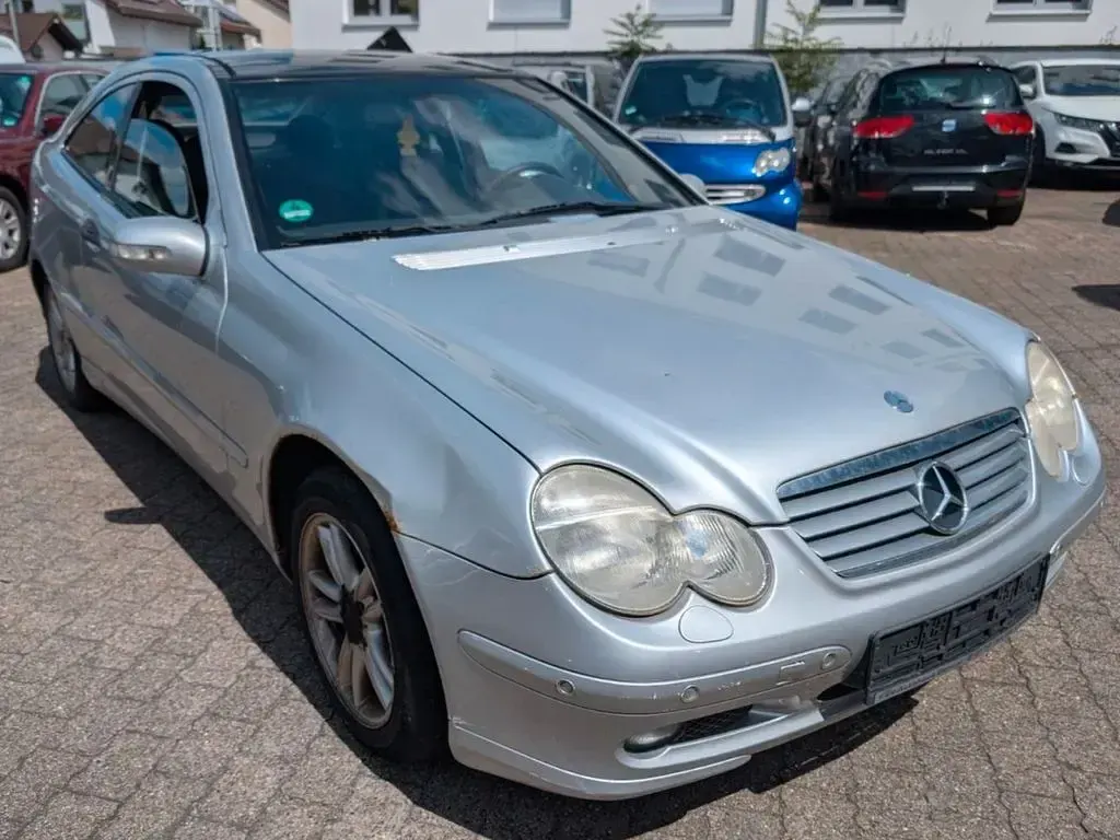 Gebraucht Mercedes C230 197 PS (144 kW) 2001 Silber