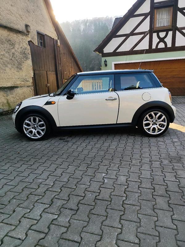Gebraucht Mini Cooper Coupé 109 PS (80 kW) 2007 Beige Coupé