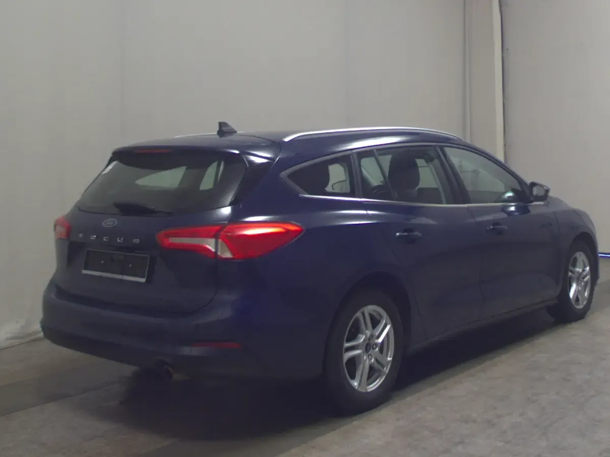 Gebraucht Ford Focus Cool & Connect 120 PS (88 kW) 2021 Blau Kombi
